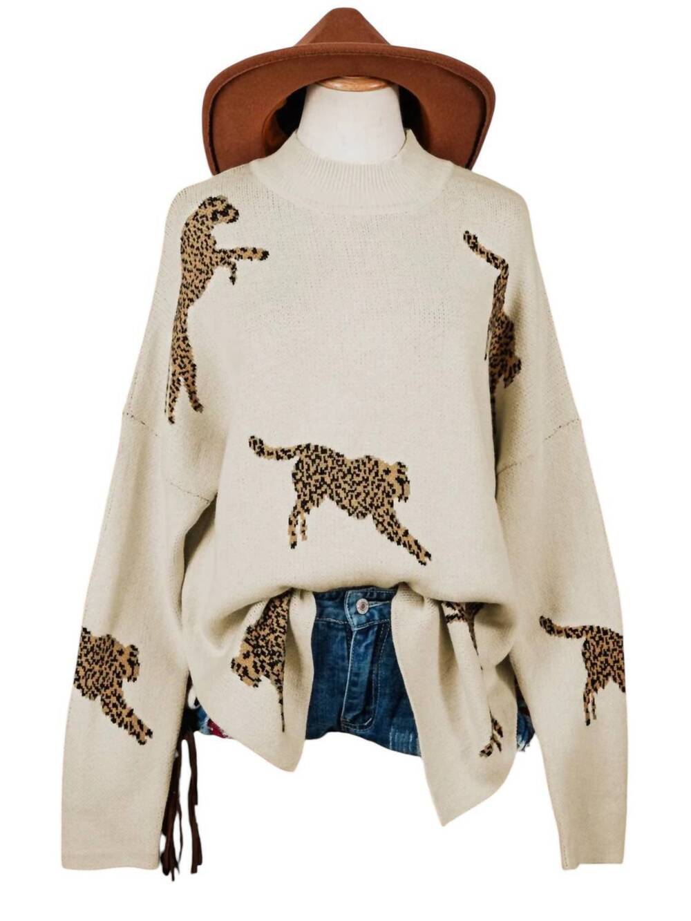 NEW NOBRAND women's lively sweater in vivid cheetah